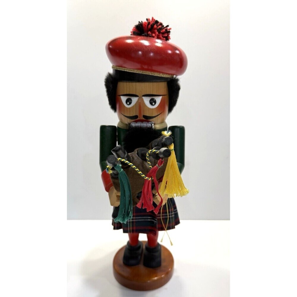 Vintage German Steinbach Chubby Scottish Bagpiper Nutcracker Christmas 15"